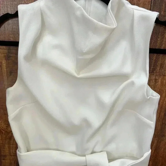 Keepsake Cream Ivory White Romper With Sash S - Picture 6 of 11